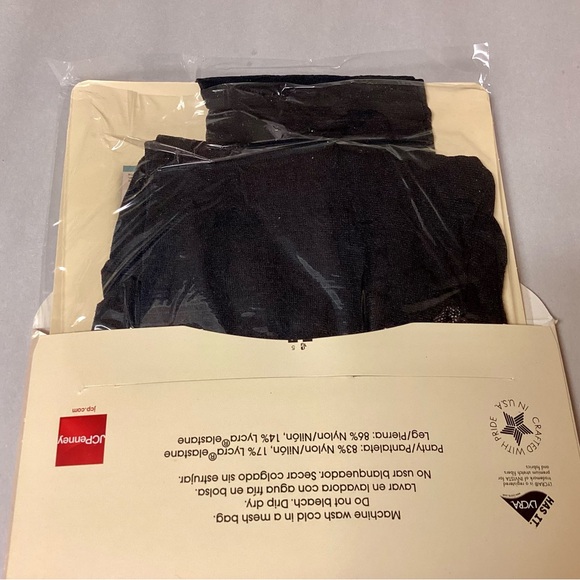 Silky Sheer Control Top Pantyhose QT Off Black Sheer leg - Picture 4 of 4